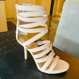 Chic Strappy Beige Pink Heels
